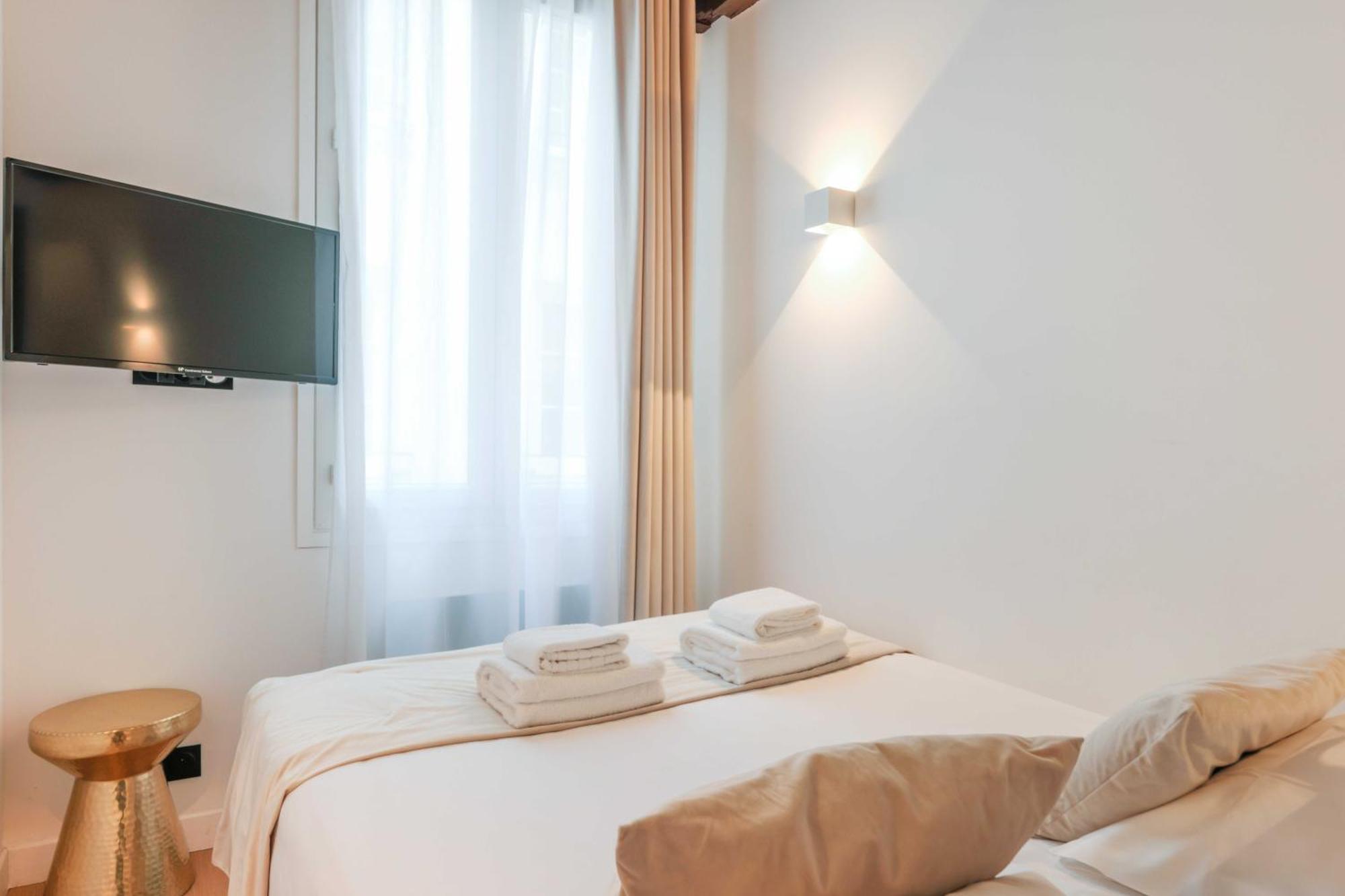 Superb Apartment La Sorbonne Latin Quarter Paris Eksteriør billede